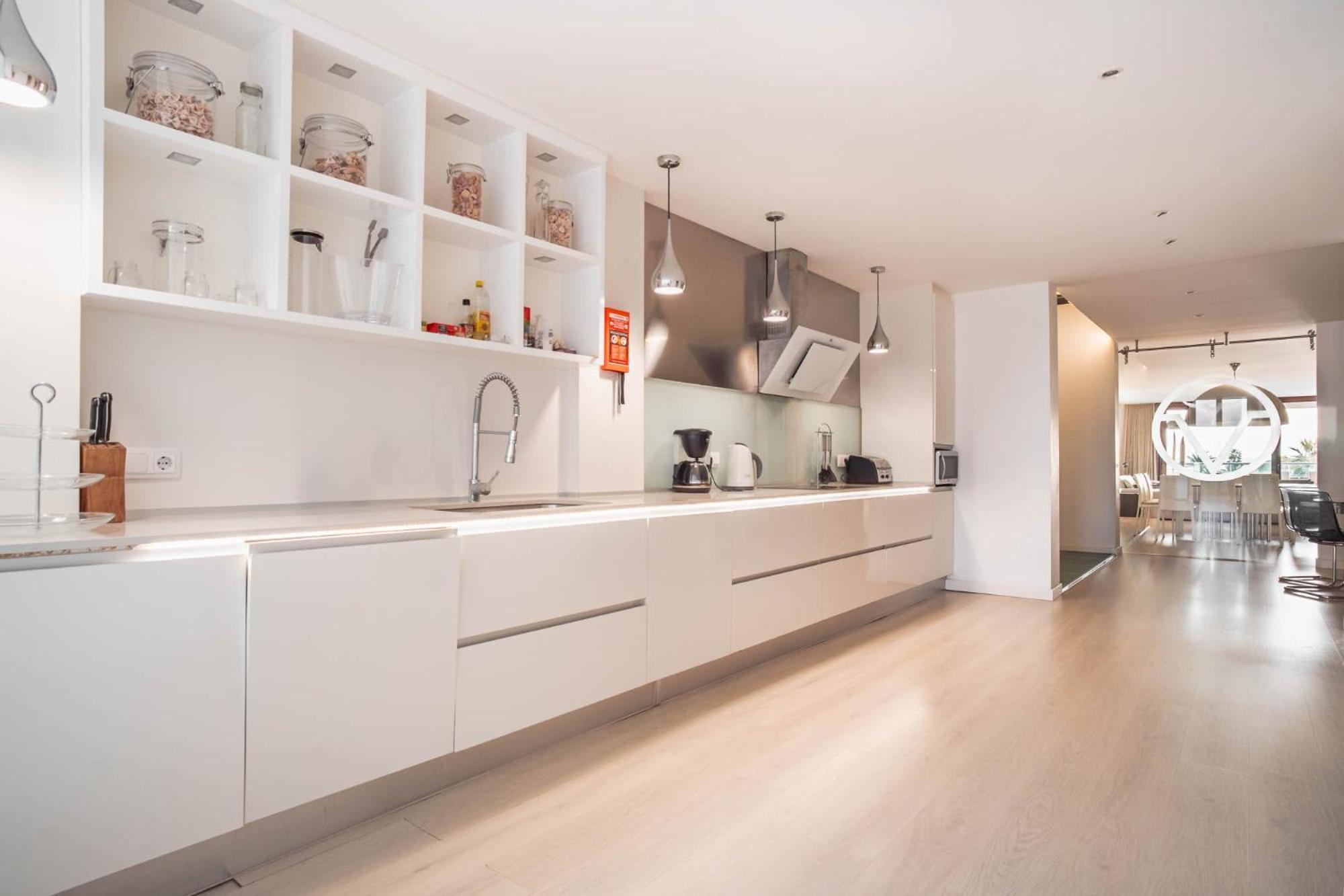 Luxury Sea View Apartment In Puerto De Alcudia Luaran gambar