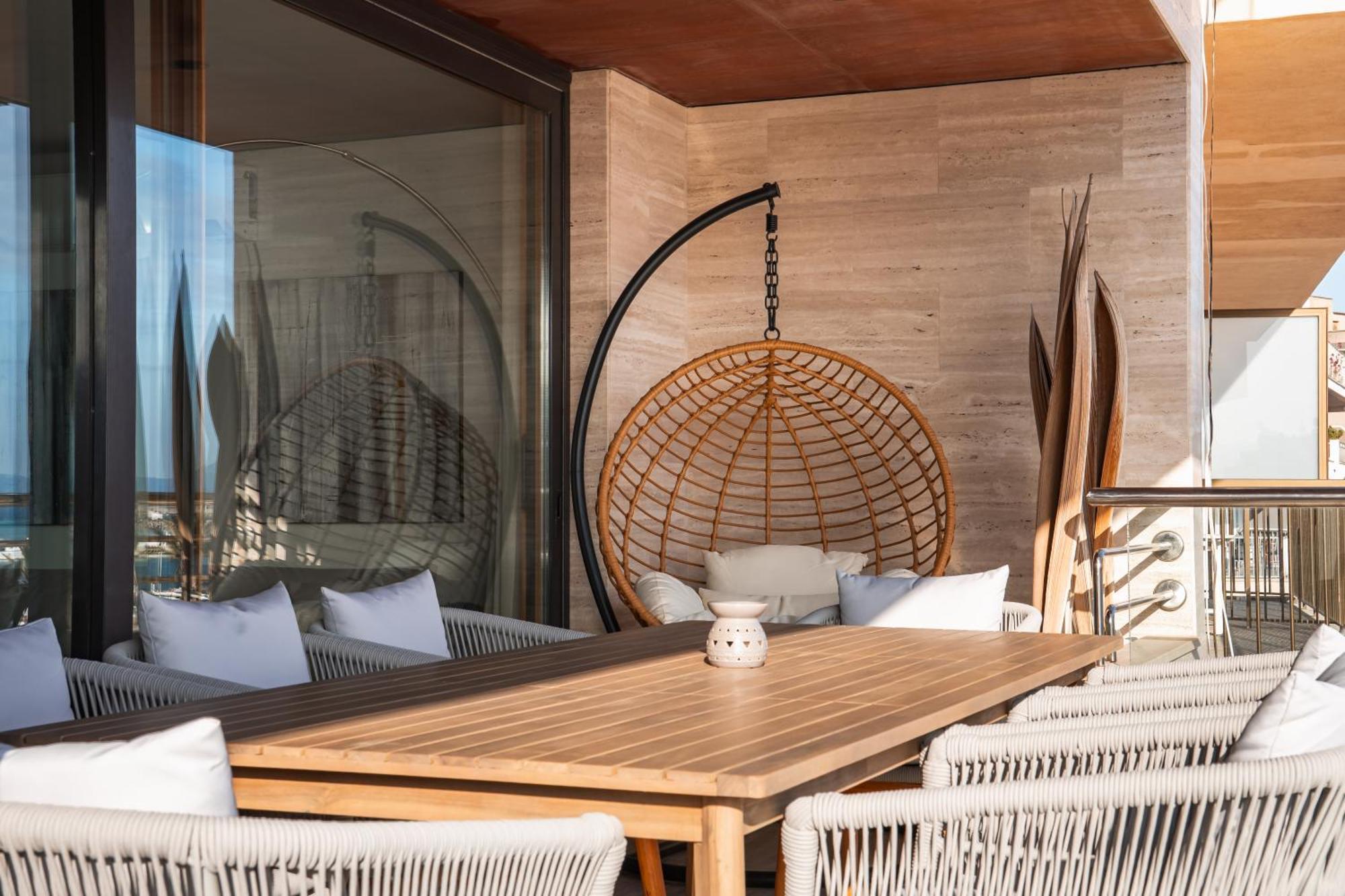 Luxury Sea View Apartment In Puerto De Alcudia Luaran gambar